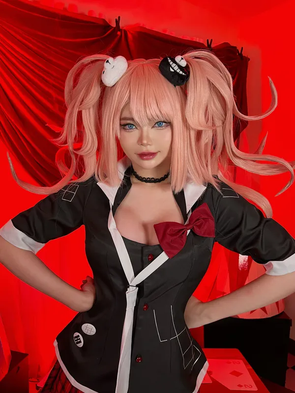 Junko Danganronpa - ZinieQ
