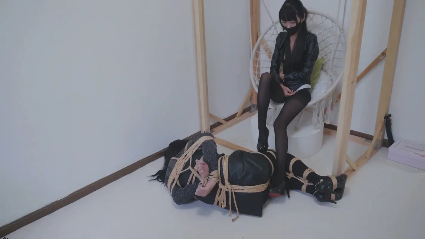 冷与贝SM A196 - 绳艺博主冷与贝