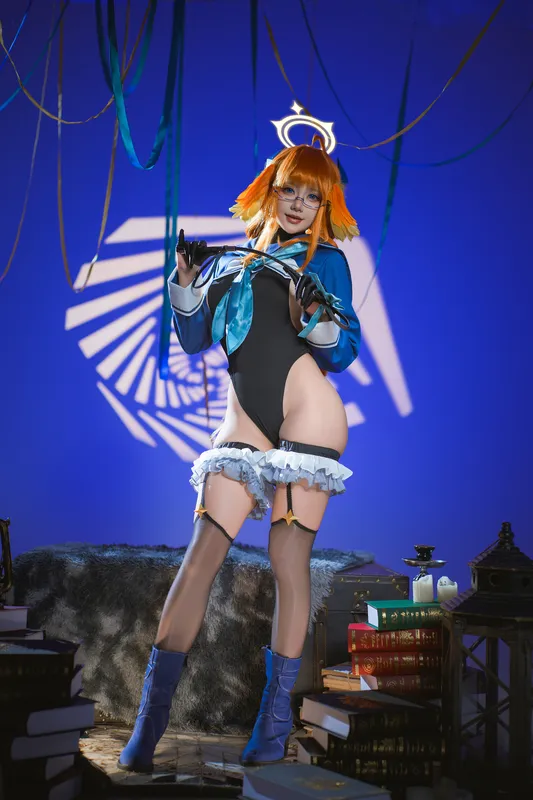 蔚蓝档案-圆堂志美子·邪恶女干部 - 是一只熊仔吗